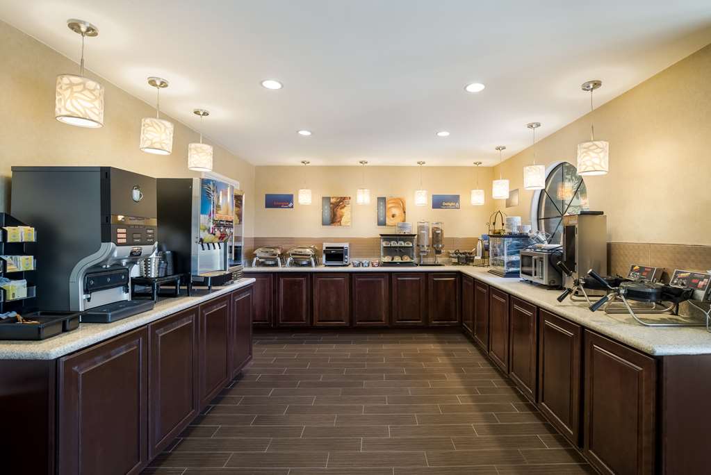 Best Western Escondido Hotel - photo 8