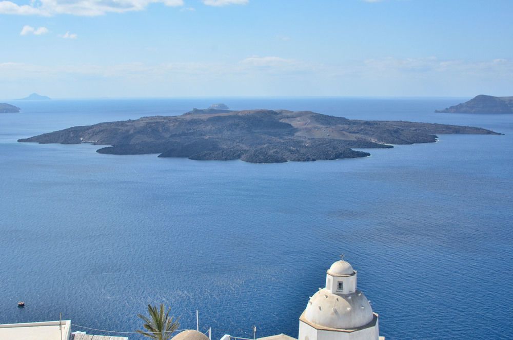 Emilia's House — 4-Star Luxury Hotel in Fira, Greece