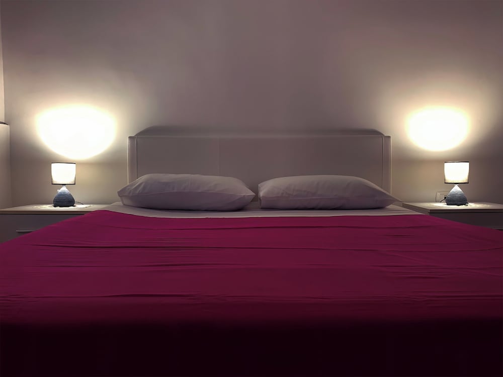 Marinella Casa Vacanze — 4-Star Luxury Hotel in Bacoli, Italy