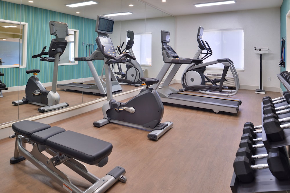 Holiday Inn Express Stockton Southeast by IHG - photo 19