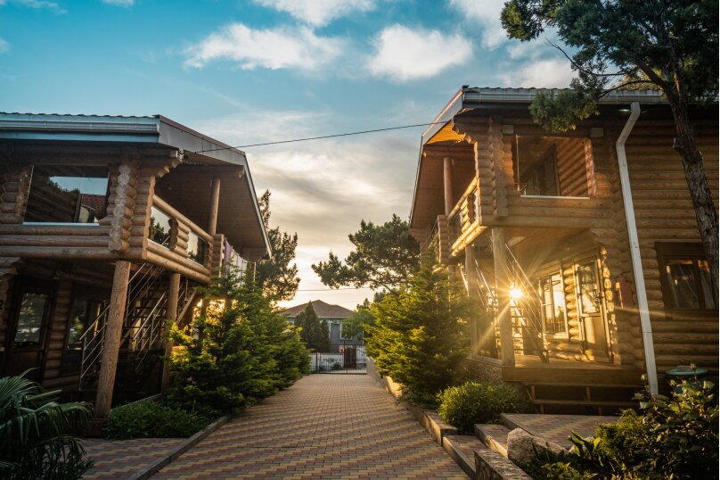 Mozhzhevelovy Park Hotel — carbon neutral stay, Kabardinka