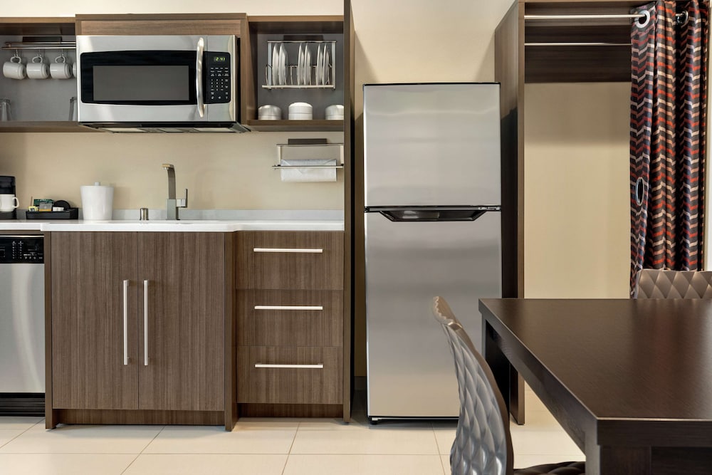 Home2 Suites by Hilton Minneapolis University Area - photo 13