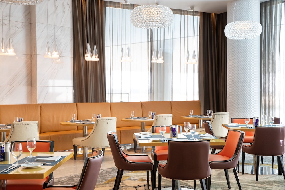 מזון ומשקאות