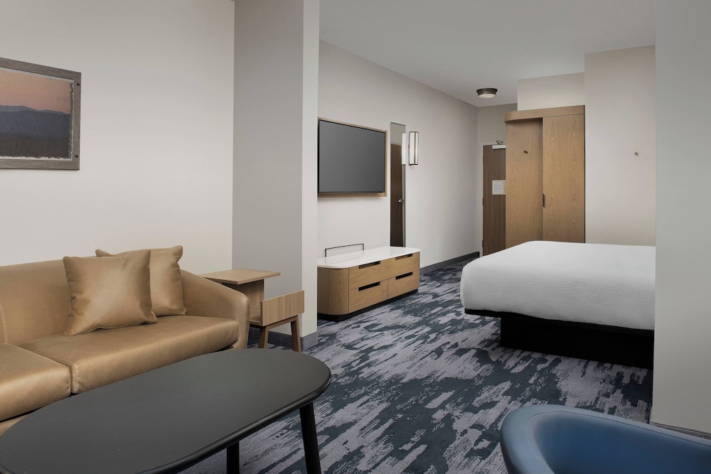 Fairfield Inn & Suites by Marriott Santa Rosa Rohnert Park - photo 13
