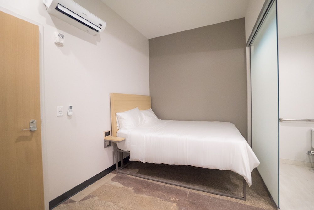 SOVA Micro Room & Social Hotel - photo 50