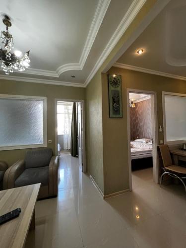 Nukri's Apartment