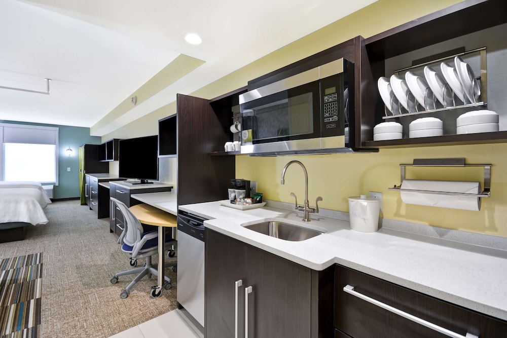 Home2 Suites By Hilton Maumee Toledo - photo 6
