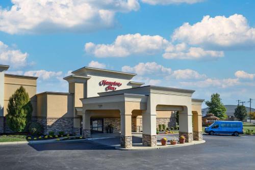 Evansville Plaza Hotel And Suites - photo 35