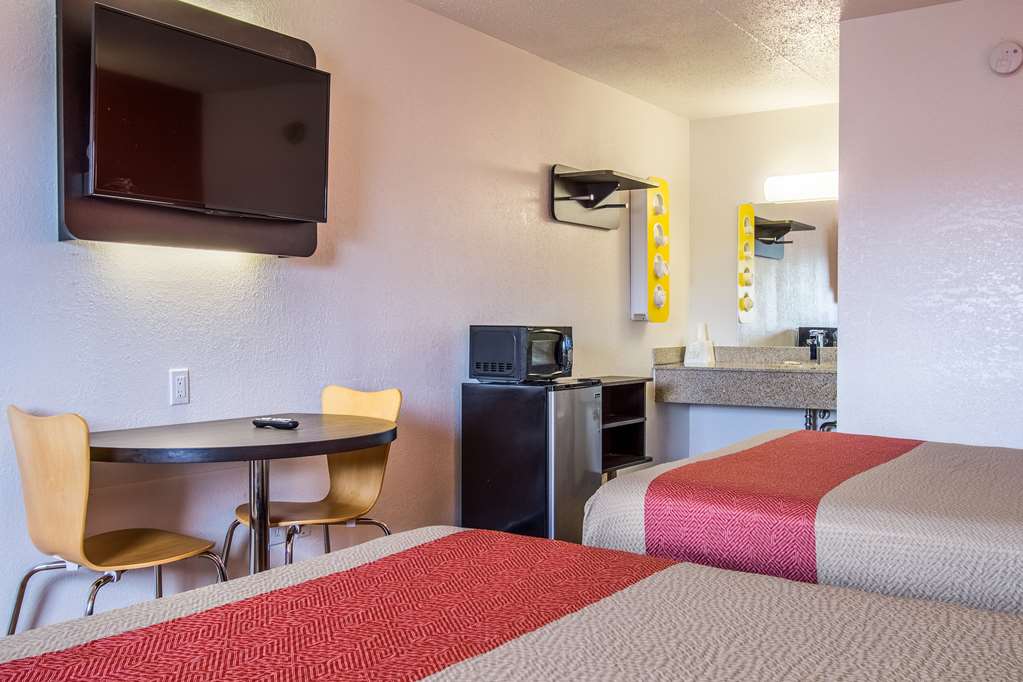 Motel 6 Ashland OH - photo 16
