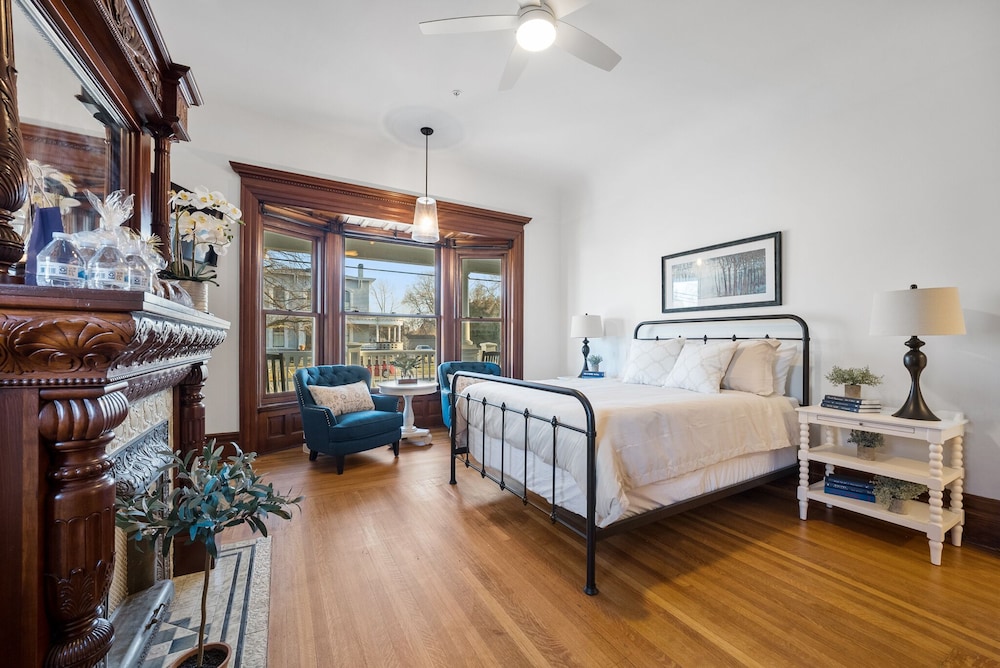 The Washington Boutique Hotel - photo 23