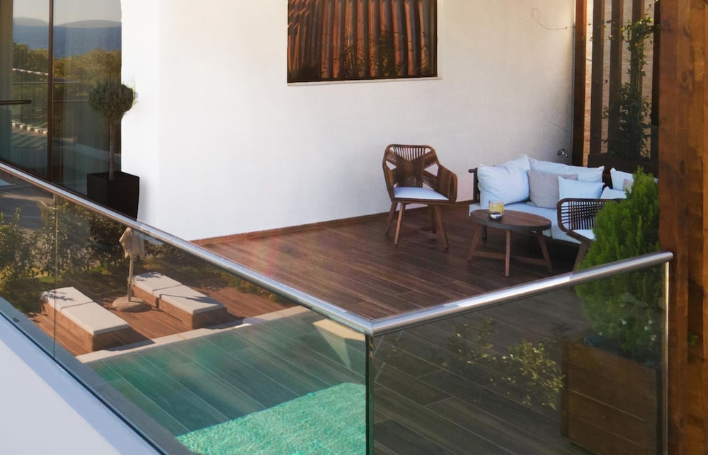 Zavia ENA in Syvota With 2 Bedrooms and 3 Bathrooms in Igoumenitsa, Greece