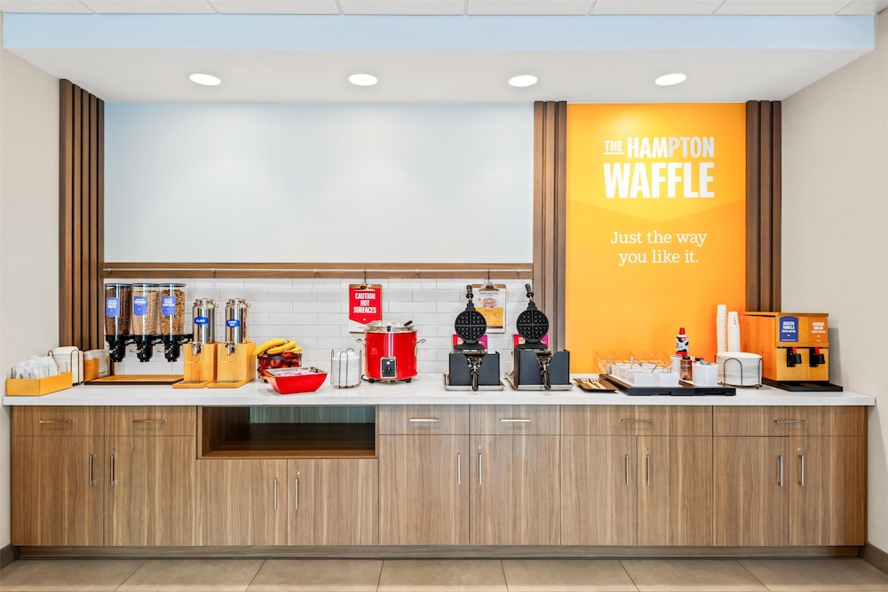 Hampton Inn by Hilton Cooperstown - photo 31