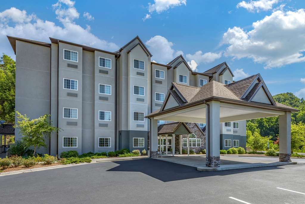 Microtel Inn & Suites By Wyndham Sylva Dillsboro Area - photo 3