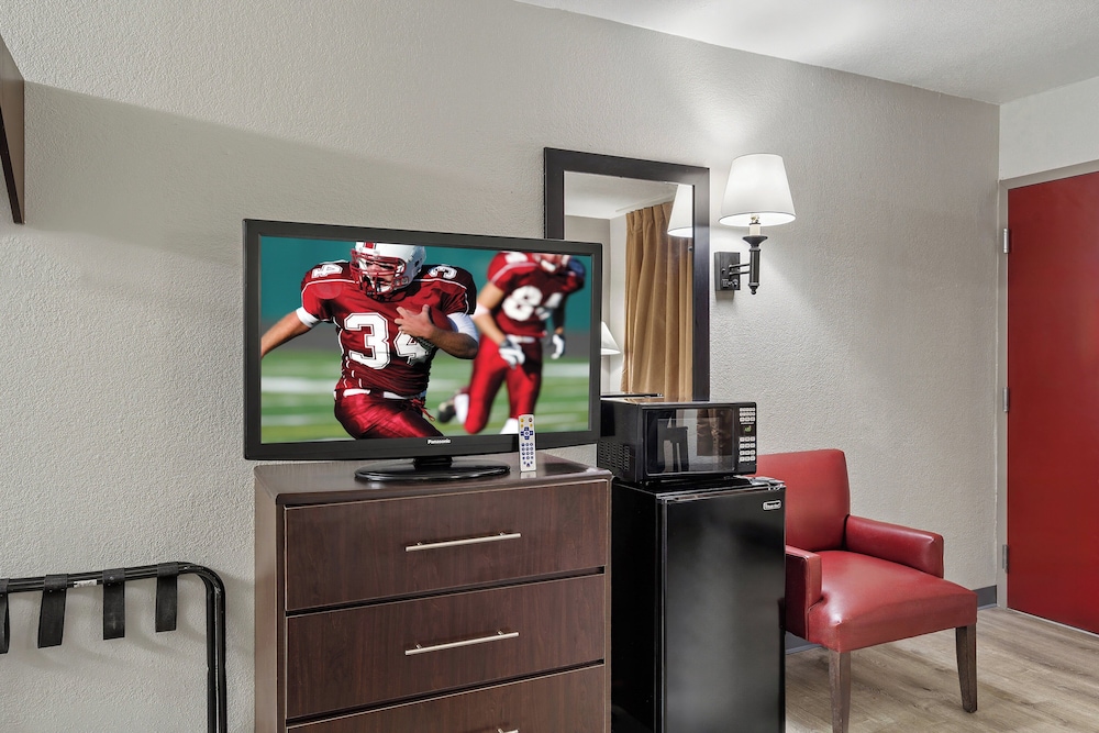 Red Roof Inn Wilmington NC - photo 5