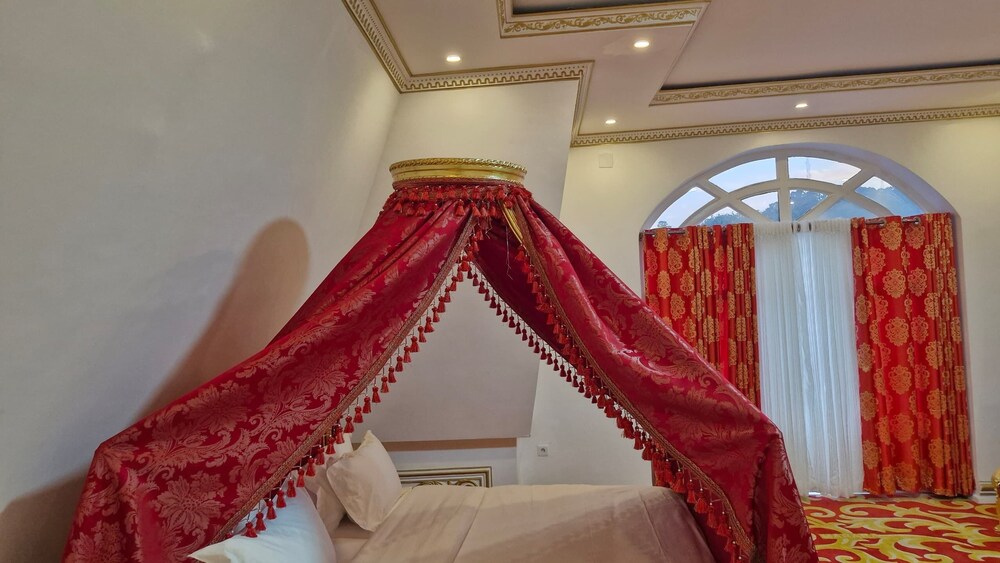 Chateau Le Marara — Kibuye — photo 5