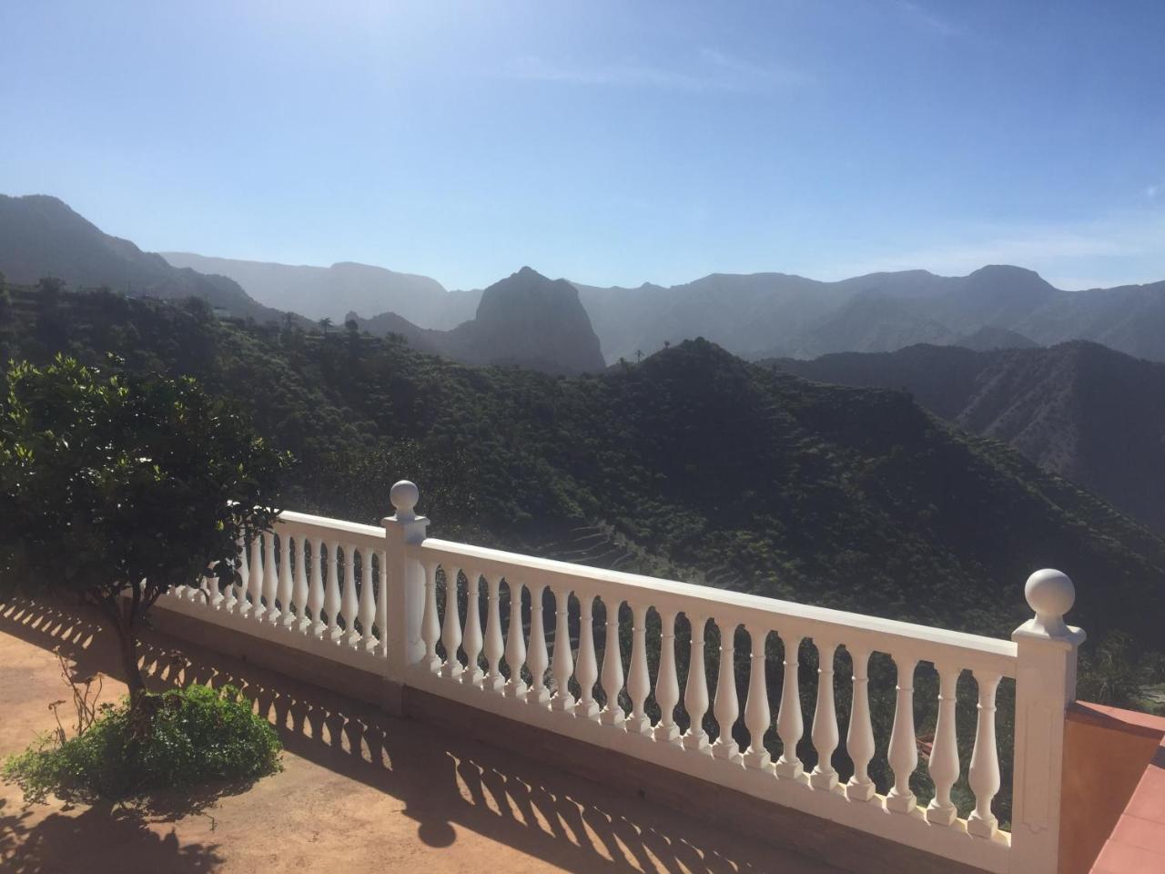 Casa Azul — 4-Star Luxury Hotel in Vallehermosa, Spain