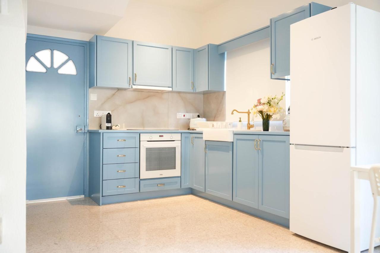 Ocean Blue House 17