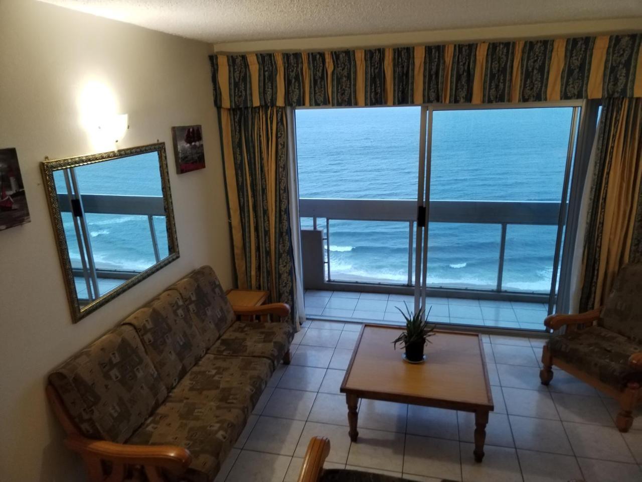 The Beach Condo — 4-Star Luxury Hotel in Durban, South Africa