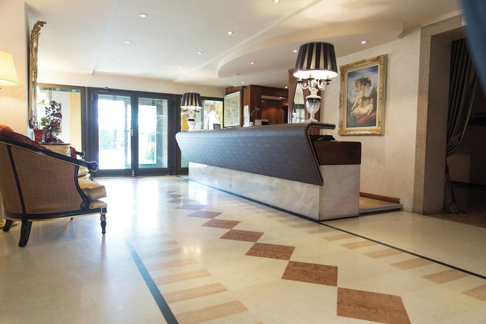 Villa Palma by AGF Hotels — 4-Star Luxury Hotel in Mussolente, Italy