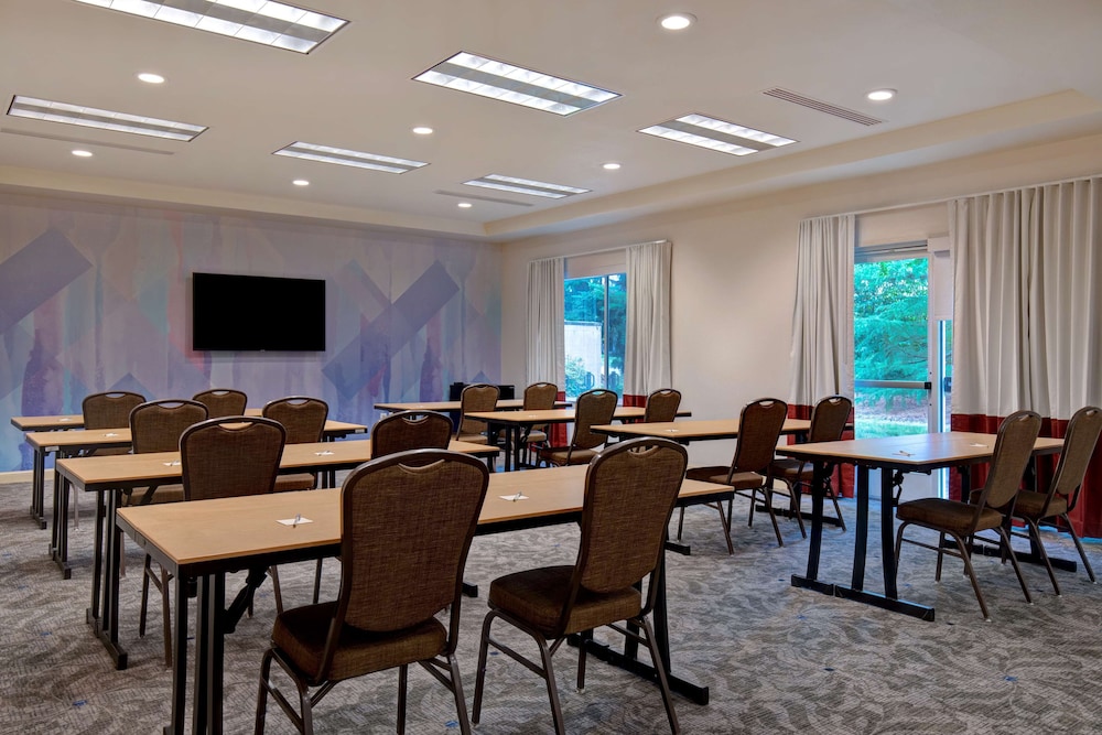 Hilton Garden Inn Portland Beaverton - photo 46