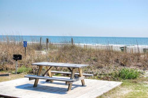 Sea Mark Towers 906 - photo 38