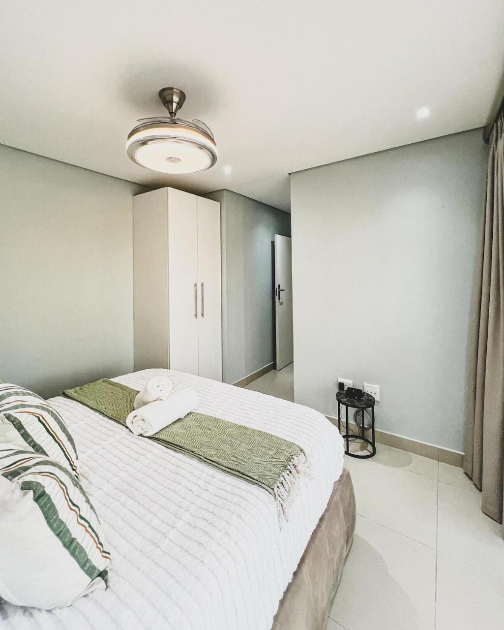 Goodness Century Apartment