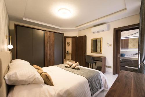 Luxury Seaside Eastlynn Flat Ghadira Mellieha — 4-Star Luxury Hotel in Mellieha, Malta