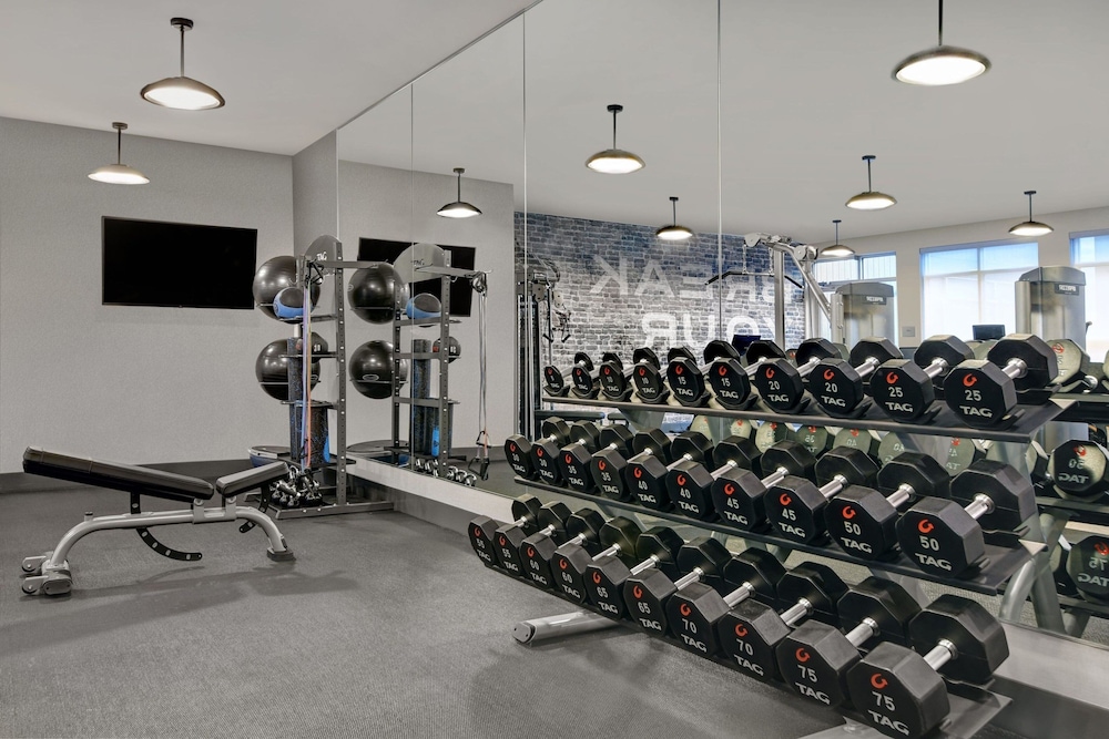 Courtyard by Marriott Hamilton - photo 20
