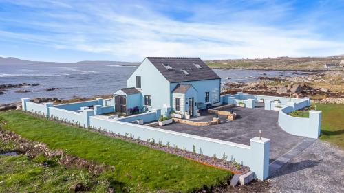 Ocean Mist - carbon neutral hotel in Unknown City
