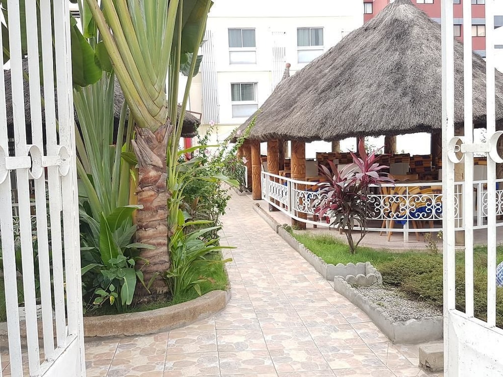 Hôtel Hibiscus - last minute hotel in Abidjan