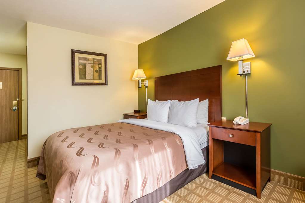 Quality Inn I 74 Batesville - photo 21