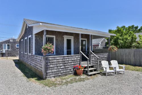 Truro Beach Cottages - photo 50