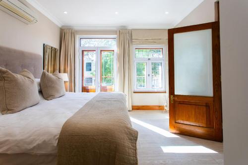 Koetsiershuis — 4-Star Luxury Hotel in Stellenbosch, South Africa