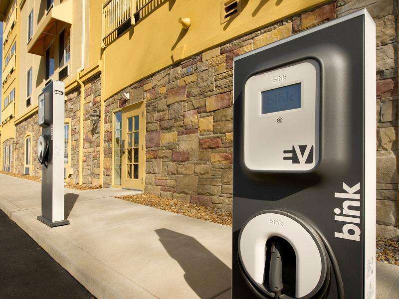 La Quinta Inn & Suites by Wyndham Smyrna TN Nashville - photo 32