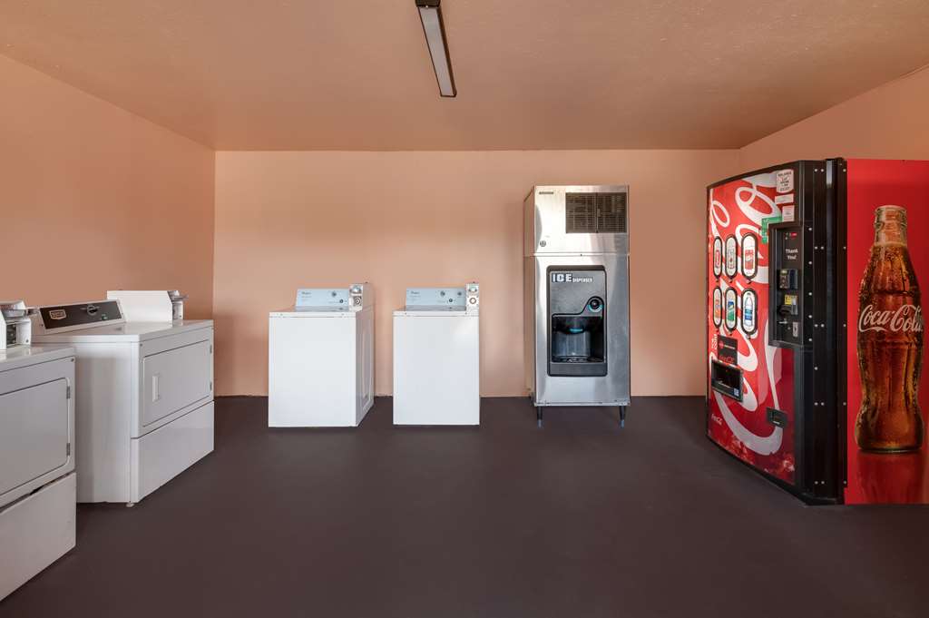 Relax Inn and Suites - photo 30