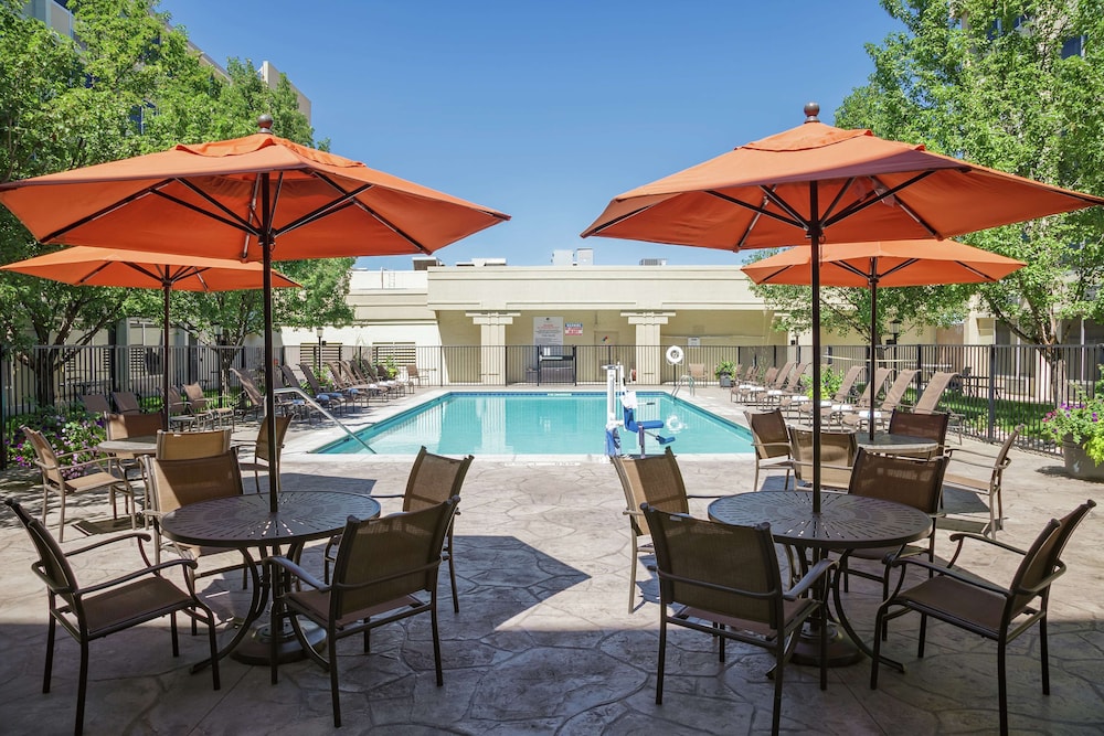 DoubleTree by Hilton Denver Central Park - photo 17