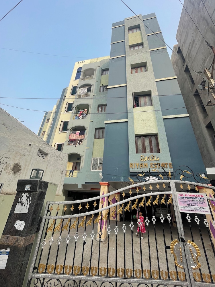 Duplexhotel - last minute hotel in Hyderabad