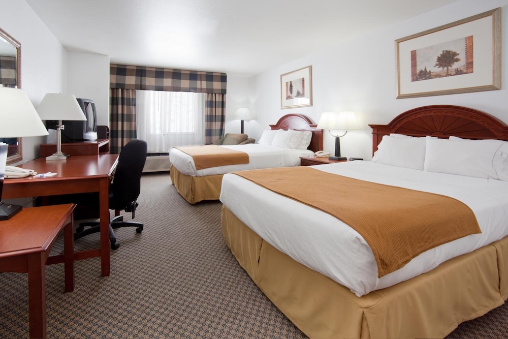Wingate by Wyndham Eagle Vail Valley - photo 8