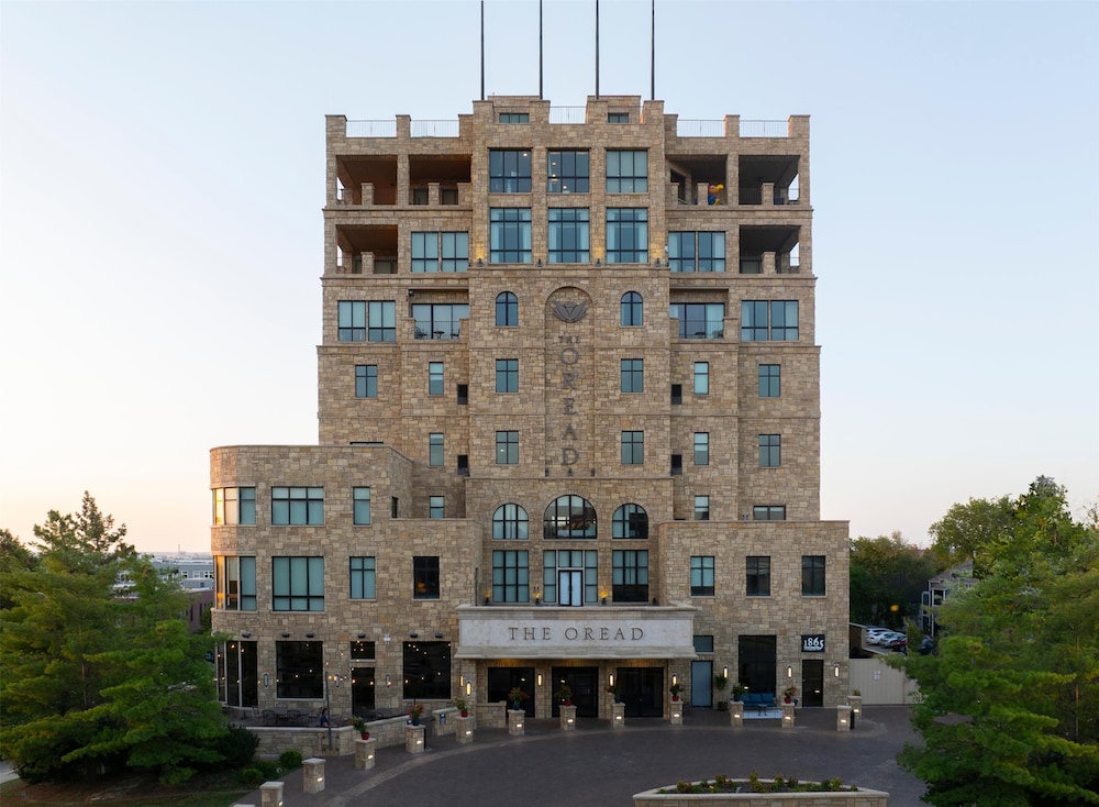 The Oread Lawrence Tapestry Collection by Hilton - photo 169