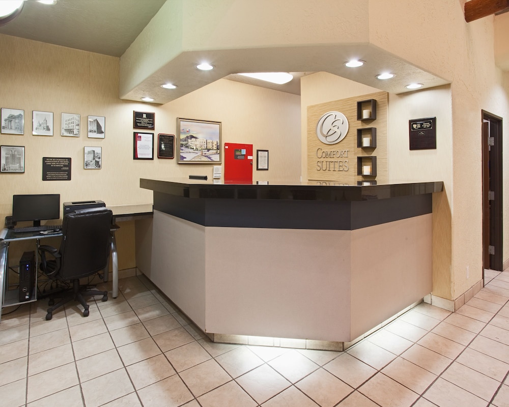 Quality Suites University - photo 2