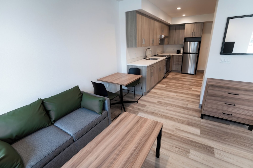 Chugach Naswik Suites - photo 8