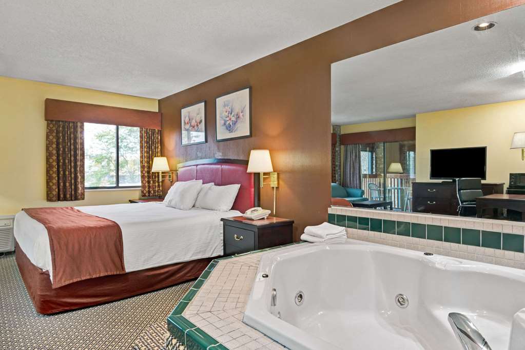 Baymont by Wyndham Washington Court House - photo 13