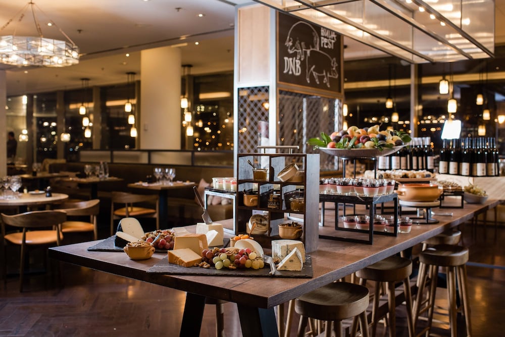 מזון ומשקאות