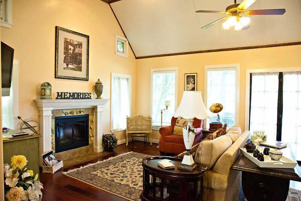 Lillian Farms Bed & Breakfast - photo 59