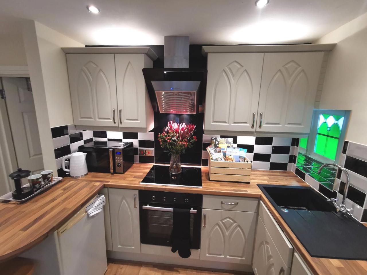 Castle Annexe from 3 nights — 4-Star Luxury Hotel in Torquay, United Kingdom