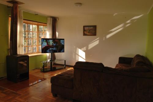 La Casa Toesca — 4-Star Luxury Hotel in Valdivia, Chile