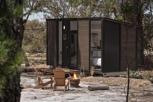 Bilby Park Escape 2 by Tiny Away - last minute hotel in Unknown City
