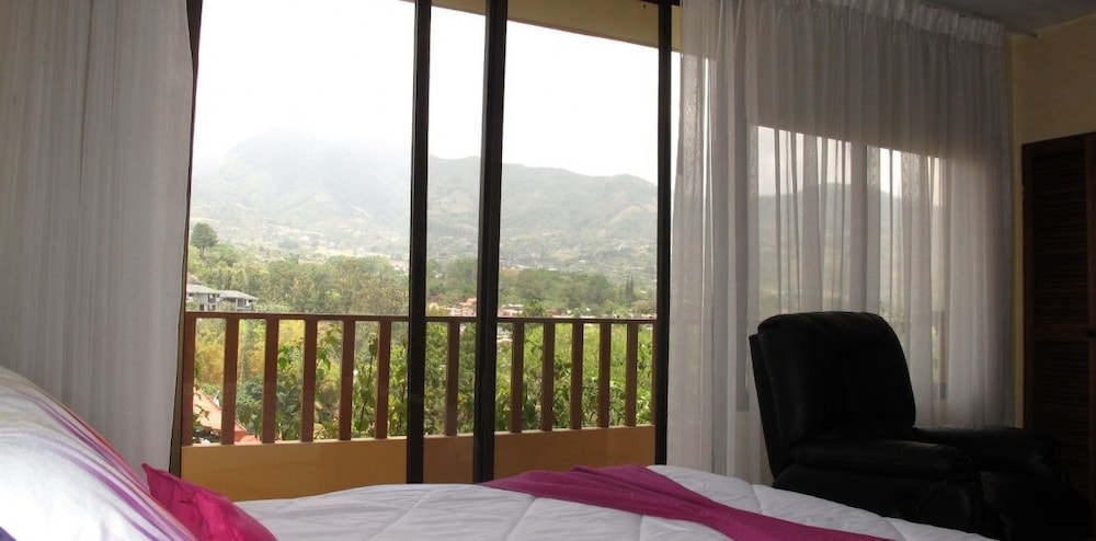 Las Cumbres Inn — hotel in Escazu