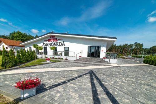Avangarda - carbon neutral hotel in Wisznice