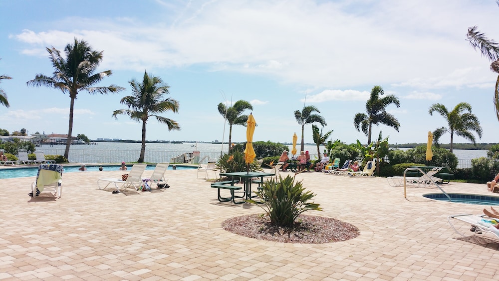 Boca Ciega Resort - photo 45